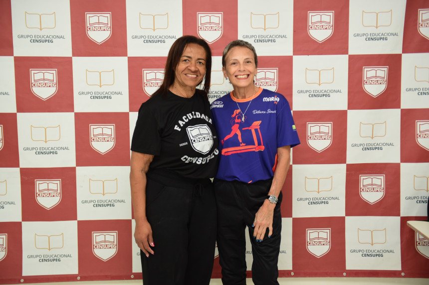Débora Simas, recordista mundial de corrida em esteira, palestra na CENSUPEG e ganha bolsa integral em Educação Física