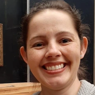 Priscila Ferraz Franczak